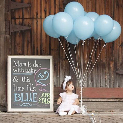 Gender Reveal From Sibling, Gender Reveal Big Sister, Older Sibling Gender Reveal, Gender Reveal Photo Ideas Sibling, Gender Reveal Using Sibling, Big Sister Gender Reveal Ideas, Gender Reveal Second Baby, Gender Announcement Ideas Sibling, Gender Reveal Photoshoot With Siblings