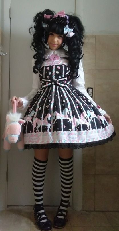 Cute Kawaii Outfits, Goth Outfit Ideas, Lolita Outfits, Sweet Lolita, J Fashion, Grunge Style, Harajuku Fashion, Lolita Dress, Gothic Lolita