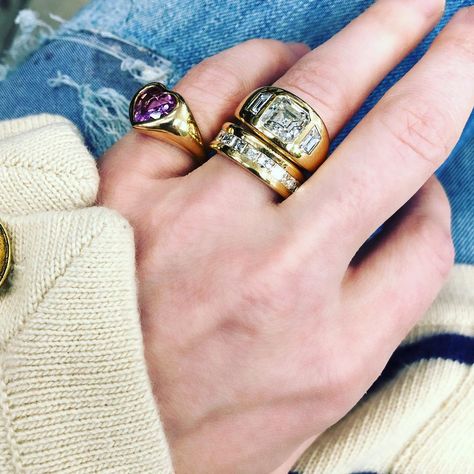 BRENT NEALE on Instagram: “Want to know who my most annoying client is? Oh it’s me. By a landslide. I redesigned my wedding band 4 times and scrapped 2 models before…” Brent Neale Engagement Ring, Brent Neale Jewelry, Brent Neale, Pinky Rings, Stacked Wedding Bands, Ring Jewellery Design, Marquise Ring, Aesthetic Jewelry, Bezel Set Ring