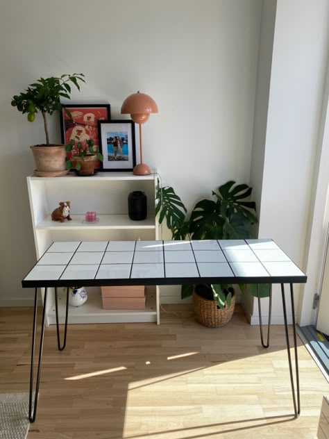 Tile Dining Room Table, Cheap Diy Table, Tiled Dining Table, Tiled Table Top, Tile Dining Table, Small Dinner Table, Tile Desk, Mosaic Furniture, Tile Furniture