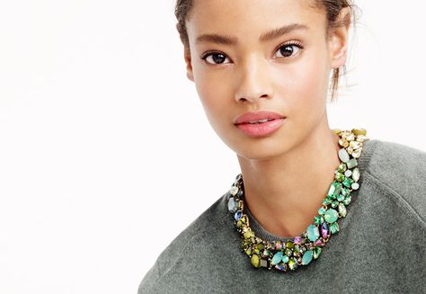 A J. Crew necklace/collar that's BEAUTIFUL and I wonder if I could make it... J Crew Necklace, Purse Scarf, Glam Girl, J Crew Jewelry, Jewelry Outfit, Men's Suits, Collar Necklace, Accessories For Women, Cashmere Sweaters