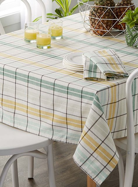 Black Tablecloths, Product Layout, Round Tablecloths, Black Tablecloth, Weaving Inspiration, Summer Tables, Table Cloths, Cotton Tablecloths, Table Linen