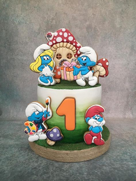 Smurfs Party Decorations, Smurfs Birthday, Smurfs Cake, Tinkerbell Party Theme, Smurfs Party, Bday Party Theme, The Smurfs, Cartoon Cake, Royal Icing Decorations