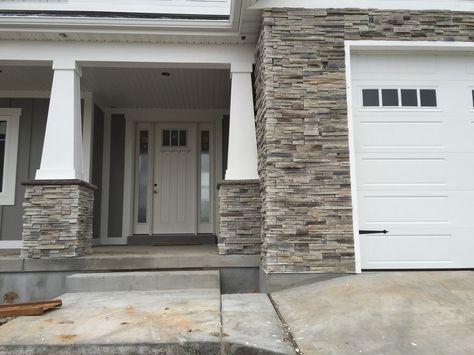 echo ridge pro-fit ledgestone | Echo Ridge Alpine Pro-fit Ledgestone - Hearth and Home Distributors of ... Charcoal Gray House Exterior, Raised Ranch Exterior, Stone Siding Exterior, Maple Creek, Exterior House Siding, Raised Ranch, Grey Siding, Gray House Exterior, Stone Exterior Houses