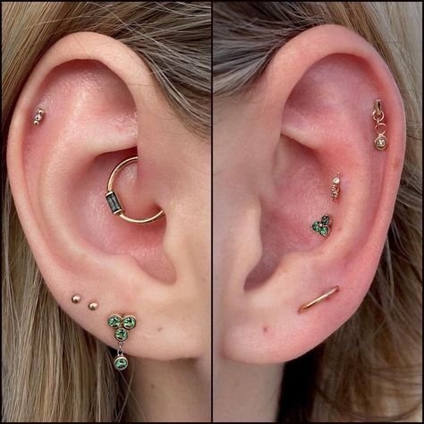 Constellation Piercings, Ear Cuff Piercing, Cool Ear Piercings, Pretty Ear Piercings, Piercing Jewellery, Ear Style, Hot Jewelry, Body Piercings, Pierced Jewelry