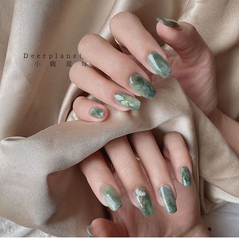 Jade Green Nails, Jade Nails, Asian Nails, Hello Nails, Vintage Nails, Beauty Nails Design, Grunge Nails, Pretty Gel Nails, Soft Nails