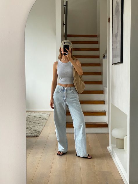 Shop Ribbed Cropped Sleeveless Bra Top and other curated products on LTK, the easiest way to shop everything from your favorite creators. August Outfits, Black White Outfit, Jeans Outfit Summer, Causual Outfits, Minimal Style, Basic Outfits, Casual Fall Outfits, Minimal Fashion, Outfits Casuales