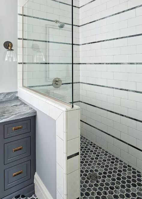 half wall with glass, walk in shower Half Wall Shower, Showers Without Doors, Tile Walk In Shower, Doorless Shower, Timeless Interior Design, Shower Floor Tile, Bathroom Shower Tile, Shower Tile Designs, Trendy Bathroom