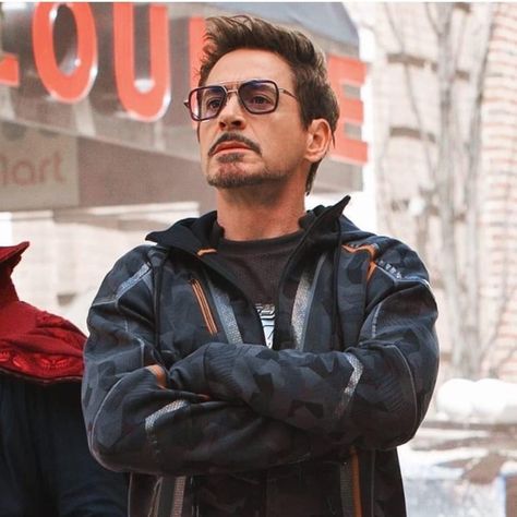 Tony Stank, Iron Man Photos, Toni Stark, Steampunk Men, Iron Man Movie, Marvel Couples, Robert Downey Jr., Robert Downey Jr Iron Man, Iron Man Tony Stark