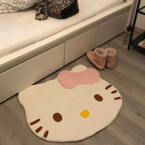 Hello Kitty Rug Aesthetic, Hello Kitty Carpet, Cute Korean Products, Sanrio Carpet, Sanrio Rug, Mha Dorm, Hello Kitty Rug, Fame Dr House, Room Decor Kawaii