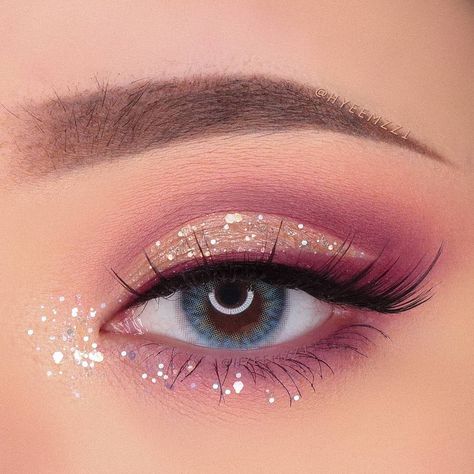 Make Up Gold, Eye Makeup Images, Prom Eye Makeup, Taylor Outfits, Pink Eye Makeup, Cute Eye Makeup, Make Up Inspiration, Korean Eye Makeup, Eye Makeup Pictures