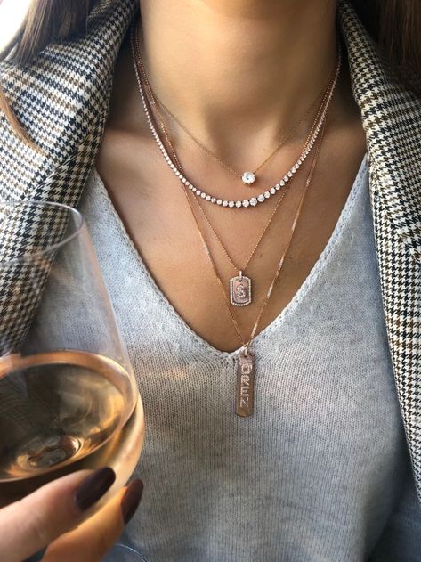 f016e59c7ad8b1d72903bb1aa5720d53desc48209632ri Diamond Necklace Aesthetic, Necklace Layers, Riviera Style, Necklace Stack, Necklace Outfit, Diamond Tennis Necklace, Diamond Necklace Set, Diamond Solitaire Necklace, Necklace Layering