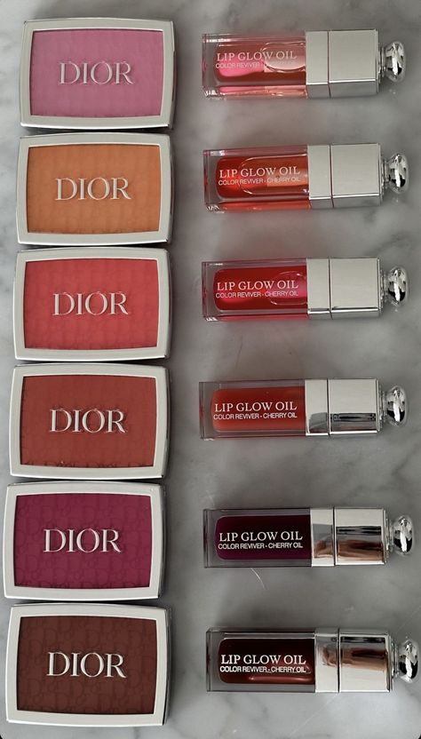 Dior Beauty Products, Luxury Makeup Collection, Dior Lip Gloss, Gloss Dior, Dior Lip Glow Oil, Luxurious Makeup, Dior Luxury, Lip Glow Oil, Dior Lip