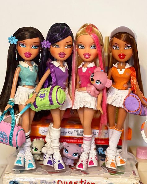 Myscene Dolls, Bratz Outfit, Bratz Outfits, Black Bratz Doll, Bratz Aesthetic, Bratz Fashion, Y2k Bratz, Bratz Doll Outfits, Brat Doll