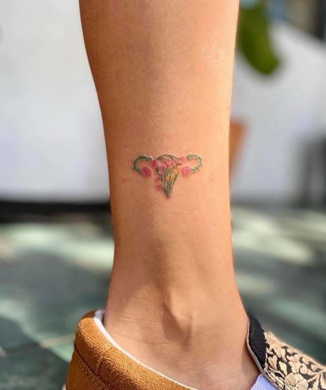 Feminist Tattoo Ideas for Fierce Ladies | Fashionisers© Uterus Tattoo Minimalist, Doula Tattoo Ideas, Body Is Art Tattoo, Doula Illustration, Tattoo Ideas Feminist, Uterus Tattoo Ideas, Floral Uterus Tattoo, Fertility Tattoos For Women, Unique Feminist Tattoo