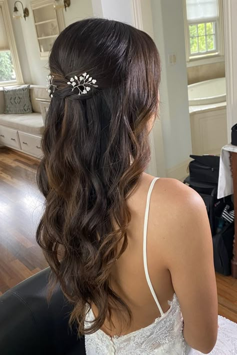 Half Up Half Down With Wavy Hair, Boho Style Wedding Bouquet, Silver Prom Hair, Bridal Hair Down Waves, Grad Hair Down, Simple Prom Hair Medium Length, Bridal Hair And Makeup Brunette, Bridesmaid Hairstyles Half Up Half Down Medium, Debs Hairstyles