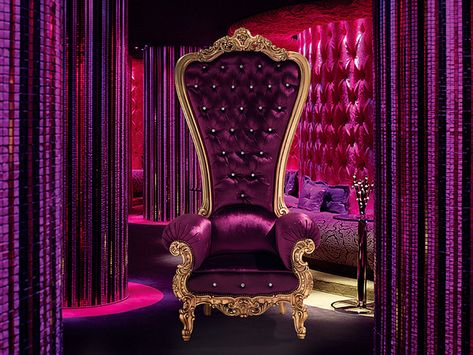 how do you choose? Royal Sofa, Purple Couch, Luxury Arm Chair, Heavenly Places, Purple Interior, Throne Chair, Stylish Chairs, Upholstered Arm Chair, New Living Room