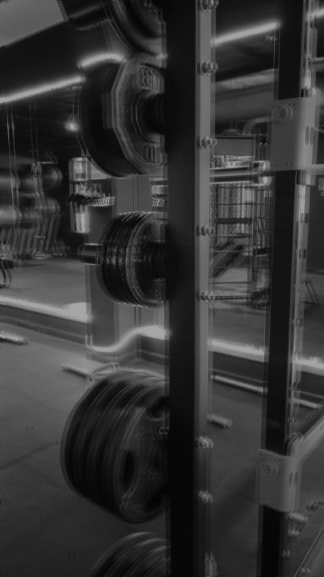 Gym Esthetic Pic, Work Aesthetic Black And White, Vision Board Pics Black And White, Grey Gym Aesthetic, Working Out Dark Aesthetic, Gym Asthetic Picture Wallpaper, Dark Gym Asethic, Black Aesthetic Workout, Gym Phone Wallpaper