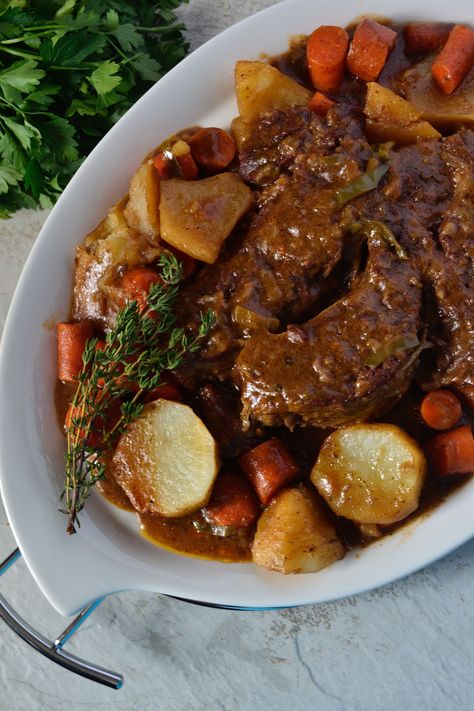 The Best Pot Roast, Best Pot Roast, Crockpot Recipes Beef Stew, Beef Meals, Beef Steak Recipes, 4 Family, Beef Pot Roast, Scottish Recipes, Tandoori Masala