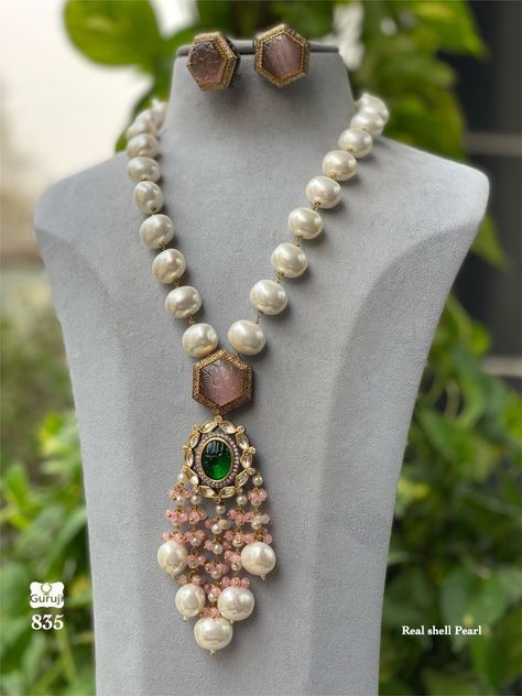 Combinations Victorian, Statement Jewelry Outfit, Beaded Wedding Jewelry, Jewelry Indian Wedding, Fashion Jewelry Necklaces Gold, Jewelry Pearl Necklace, Sabyasachi Jewelry, Pearl Mala, Mala Jewelry