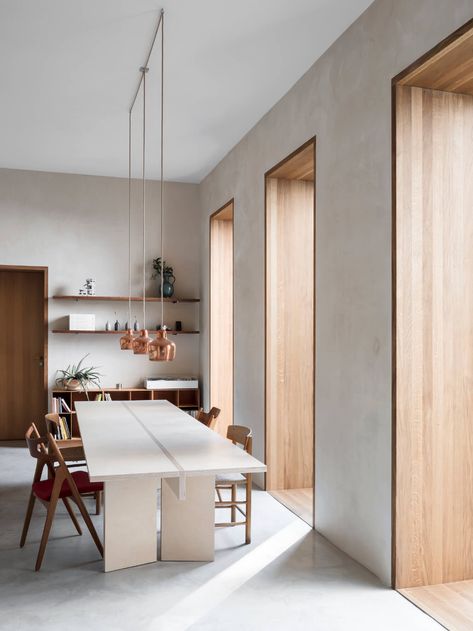 Glogauer Strasse by Mar Plus Ask Oak Windows, Global Home, Design Blogs, Cheap Decor, Design Living, Cheap Home Decor, Room Table, 인테리어 디자인, Interior Details