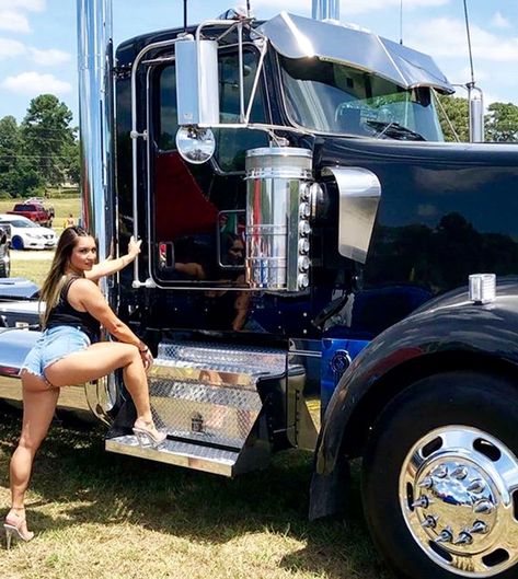 Truck Driver Wife, Female Trucks, Girl Trucker, Women Trucker, Old Pickup, Old Pickup Trucks, Kenworth Trucks, Peterbilt Trucks, Truck Art