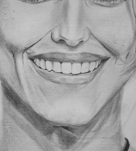 She smiles. A4. Graphite pencils Realistic Smile Drawing, Drawing Smiles Mouth, Smiling Face Drawing Sketch, How To Draw A Smile, Smiling Sketch, Sketching Faces, Draw A Smile, Face Art Drawing, Smile Drawing