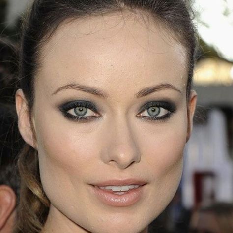 Olivia Wilde Olivia Wilde Eyes, Tailored Chic, Black Smokey Eye, Dramatic Classic, Nude Lips, Celebrity Stars, Model Looks, Bridal Makeup Looks, Olivia Wilde