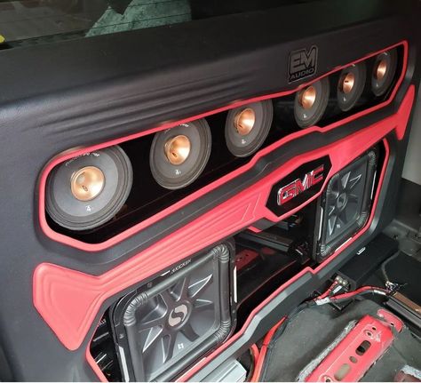 Ram 2500 Cummins, Car Audio Fabrication, Custom Car Audio, Car Audio Installation, Mobile Audio, Gmc Sonoma, Chevrolet Truck, Audio Installation, Sound Systems