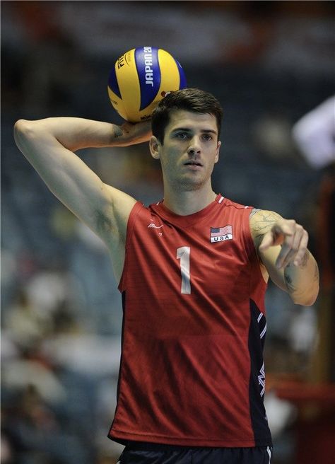 Micah Christenson, Matt Anderson Volleyball, Usa Volleyball Team, Matthew Anderson, Spike Volleyball, Men's Volleyball, Volleyball Outfit, Volleyball Photography, Matt Anderson