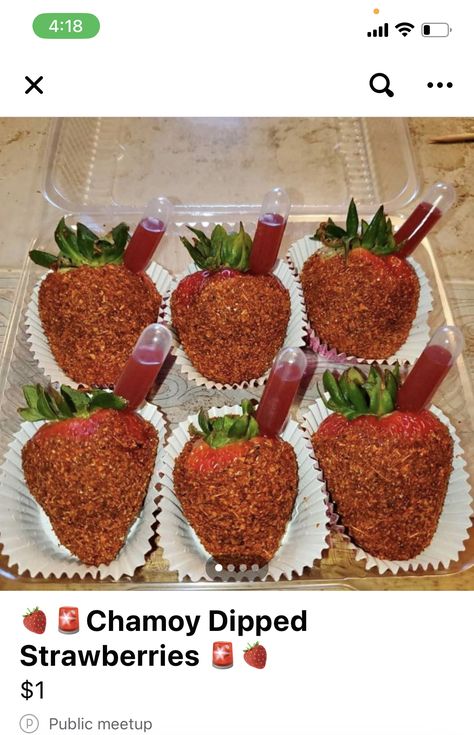 Chamoy Strawberries, Amazing Food Videos, Mexican Theme, Mexican Party Theme, Birthday Gift Baskets, Strawberry Dip, Lemonade Stand, Covered Strawberries, Chocolate Strawberries