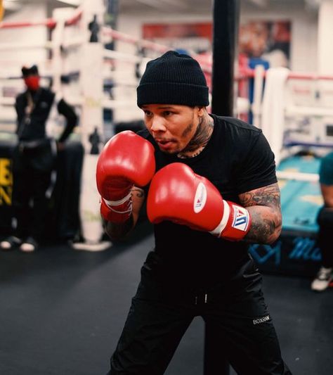 Home Mma Gym, Boxer Aesthetic, Gervonta Davis, Box Aesthetic, Boxing Training Workout, Boxing Clothes, Boxing Drills, Jiu Jitsu Techniques, Boxing Images