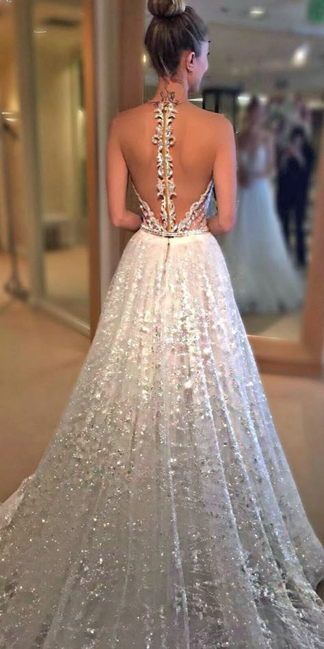 Wedding Dress Winter, Sparkly Prom Dresses, Wedding Forward, Beauty Dress, Say Yes To The Dress, Winter Wedding Dress, Future Wedding Ideas, A Wedding Dress, Wedding Wishes