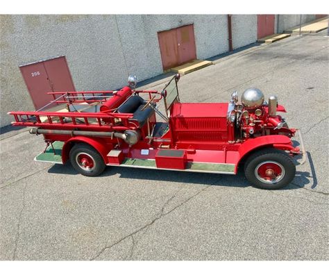 1920 Ahrens-Fox Fire Truck (CC-1186557) for sale in Morgantown, Pennsylvania Fire Trucks For Sale, Pennsylvania Turnpike, Fox Fire, Truck For Sale, Car Showroom, Fire Fighter, Combustion Engine, House Fire, Emergency Vehicles