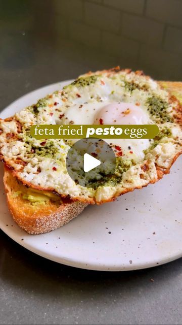 11M views · 373K likes | Grace Elkus Bianconi on Instagram: "when two trends collide….

feta fried eggs don’t NEED anything extra, but a spoonful of pesto sure doesn’t hurt 😉 inspired by @amywilichowski’s brilliant pesto eggs 🌿🌿🌿

because both the feta and pesto are salty, you don’t need a lot! just about a tablespoon. @gothamgreens is my forever favorite brand (not sponsored, just true 🩷)

keep the suggestions (and all the egg pics) coming! I LOVE seeing everyone’s creations 🍳" Pesto Egg Sandwich, Grace Elkus, Pesto Eggs, Fancy Brunch, Sandwiches Wraps, Avocado Toast Egg, Avocado Pesto, Fried Eggs, Egg Dish