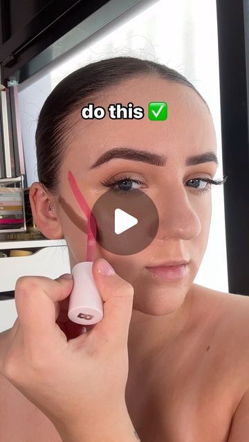 PAULINA JARZAB on Instagram: "Contour & Blush Placement Hack   dc: @ericataylor2347   Products: @bperfectcosmetics shape stick shade frappe  @beautybaycom liquid blush  @vievemuse skin dew   #mua #dosanddonts #blush #makeuplift #blushtrends #over20 #makeuphacks #makeupmistakes #contour #contouring #contourlift #cheeklift #makeuptutorial #trendalert" Contour And Blush Placement, How To Apply Contour And Blush, Blush And Contour Placement, Applying Liquid Blush, Liquid Blush Placement, W Blush Technique, How To Use Liquid Blush, How To Wear Blush, How To Highlight Your Face