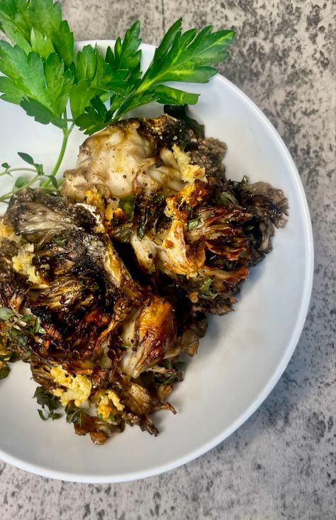 Hen Of The Woods Mushroom Recipe, Hen Of The Woods Recipe, Roasted Hen, Hen Of The Woods, Mushroom Recipe, Roasted Walnuts, Edible Mushrooms, Lets Eat, Lean And Green