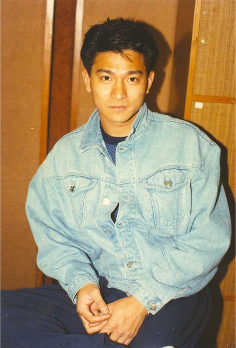 Andy Lau Pictures 80s Hong Kong Fashion, 80s Men Hairstyles, Hong Kong 90s, 90s Hong Kong, 90s Asian Fashion, Hongkong 90s, Brandy Braids, Hair Movie, Japanese Mens Fashion