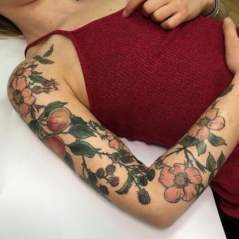 Wild Rose Tattoo, Apple Tattoo, Fern Tattoo, Tattoo Apprenticeship, Tatoo Inspiration, Fire Tattoo, Floral Tattoo Sleeve, Flower Sleeve, Leg Sleeve Tattoo