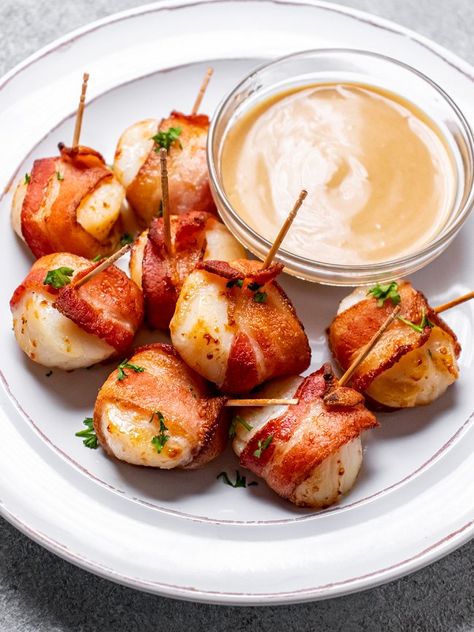 Scallops With Bacon, Sauce For Bacon Wrapped Scallops, Scallop Bacon Wrapped, Scallops Wrapped In Bacon In Oven, Bacon Wrapped Scallops In Oven, Bacon Wrapped Scallops Sauce, Bacon Scallops, Poached Lobster, Butter Poached Lobster