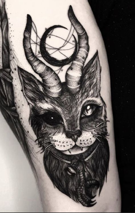 Satanic Tattoos, Tato Tradisional, Cool Shoulder Tattoos, Goth Tattoo, Black Cat Tattoos, Mens Shoulder Tattoo, Scary Tattoos, Floral Tattoo Sleeve, Creepy Tattoos