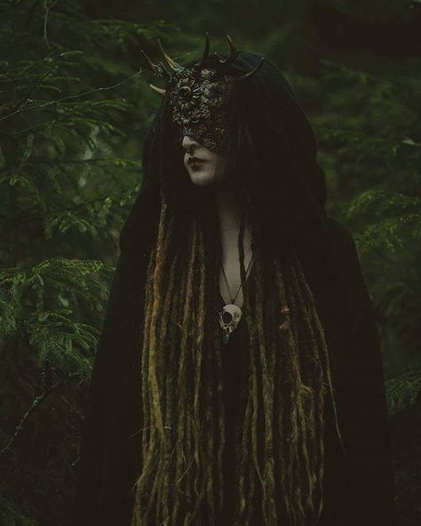 3,509 Likes, 49 Comments - Hysteria Machine (@hysteriamachine) on Instagram: “Living the goth dream ☠☠ #goth #gothic #gothicdecor #alternative #macabrelife ##wallpaperfordays…” Viking Aesthetic, Norse Pagan, Fairytale Photography, Viking Woman, Dragon Knight, Magic Aesthetic, Medieval Armor, Beltane, Viking Warrior