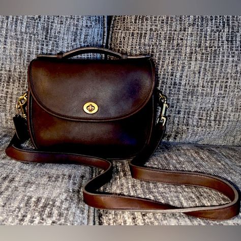 Vintage 1970/80s Coach Plaza Bag Academia Bag, Dark Academia Bag, Coach Vintage Handbags, Couch Vintage, Dream Wishlist, Bag Inspiration, Dream Bags, Bonnie Cashin, Vintage Coach Bags