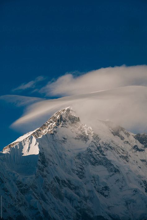 Sagarmatha National Park, Cho Oyu Mountain, Everest Aesthetic, Cho Oyu, Nepal Travel, Stock Wallpaper, Nature Art Painting, Travel Images, Perfect Image