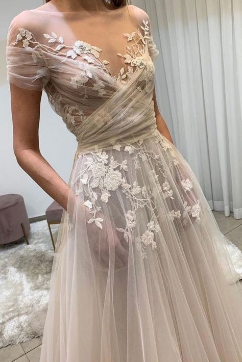 Lace Evening Dresses, Tulle Prom Dress, Long Wedding Dresses, Prom Dresses Lace, Long Prom Dress, Dream Wedding Dresses, Dress Wedding, Fancy Dresses, Gorgeous Wedding