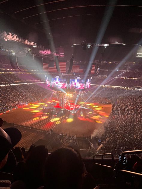 houston rodeo brad paisley concert Houston Rodeo, Concert Fit, Brad Paisley, Concert Fits, Fit Inspo, Fitness Inspo, Rodeo, Houston, Paisley