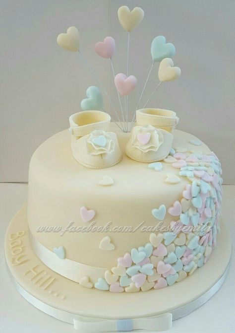 Torturi Baby Shower, Baby Shower Cakes Neutral, Baby Shower Cake Designs, Pastel Baby Shower, Idee Babyshower, Baby Shower Cakes Girl, Baby Birthday Cakes, Shower Cupcakes, Fondant Figures