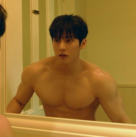 Btob Lee Minhyuk, 남성 근육, Kpop Abs, Minhyuk Btob, Face Refs, Korean Hair Color, Men Face, Btob Minhyuk, Handsome Asian Men