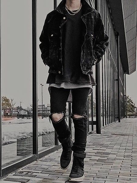 Cj Stroud, Punk Style Outfits, Edgy Streetwear, Alt Outfits, Rock Outfit, Dark Outfits, Rock Outfits, Guys Clothing Styles, Estilo Punk