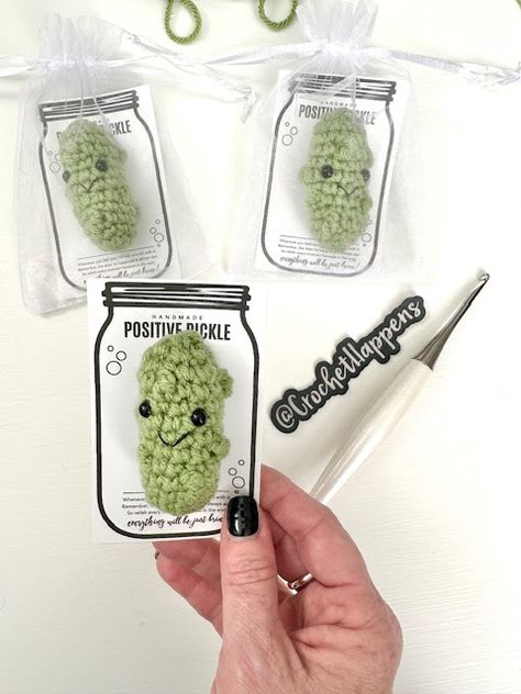 Free Crochet Pattern - Positive Pickle - Crochet Happens Cheer Up Someone, Crochet Pickle, Mini Pickles, Emotional Support Pickle, Lunch Box Backpack, Box Backpack, Mini Jars, Gifting Ideas, Ornament Hooks